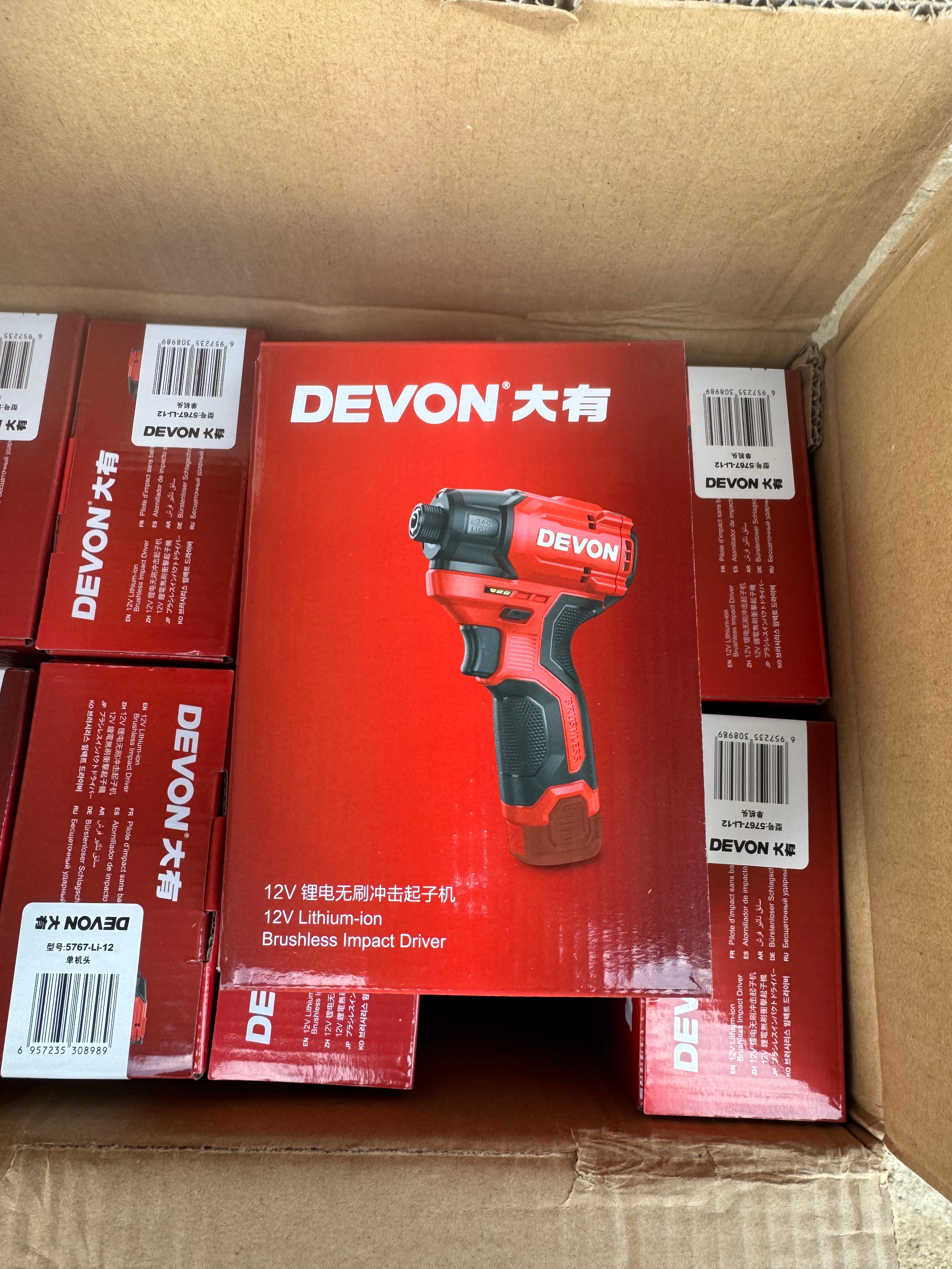 Devon 5767 , solo