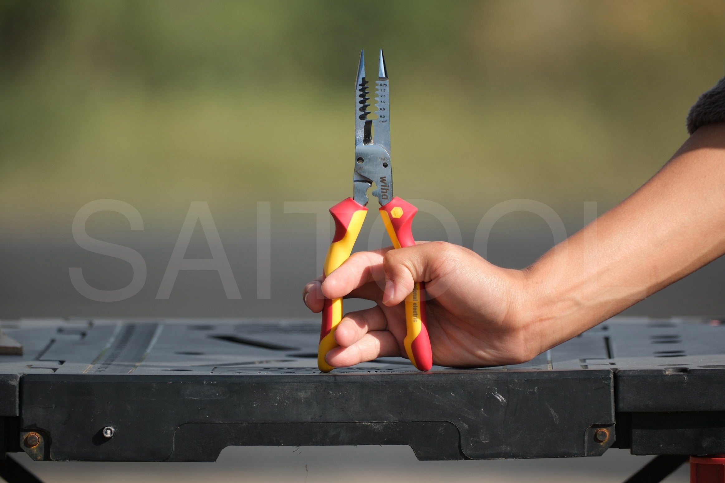 Wiha 47199 ,6 in 1, wire strippers