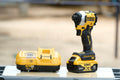 Dewalt DCF850 , 5.0Ah x1 , charger