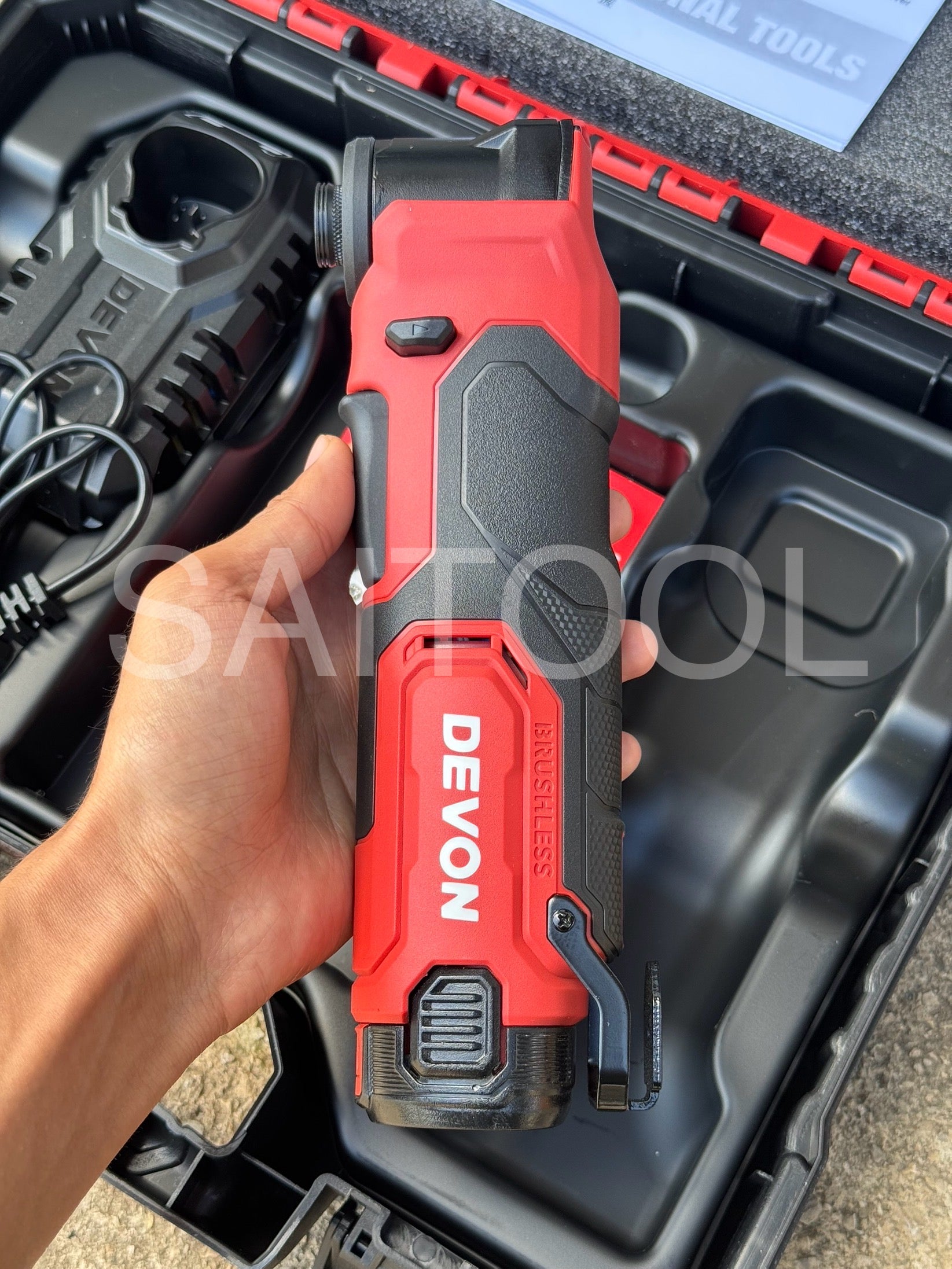Devon 5771 , 2.0Ah x2 , charger  impact driver