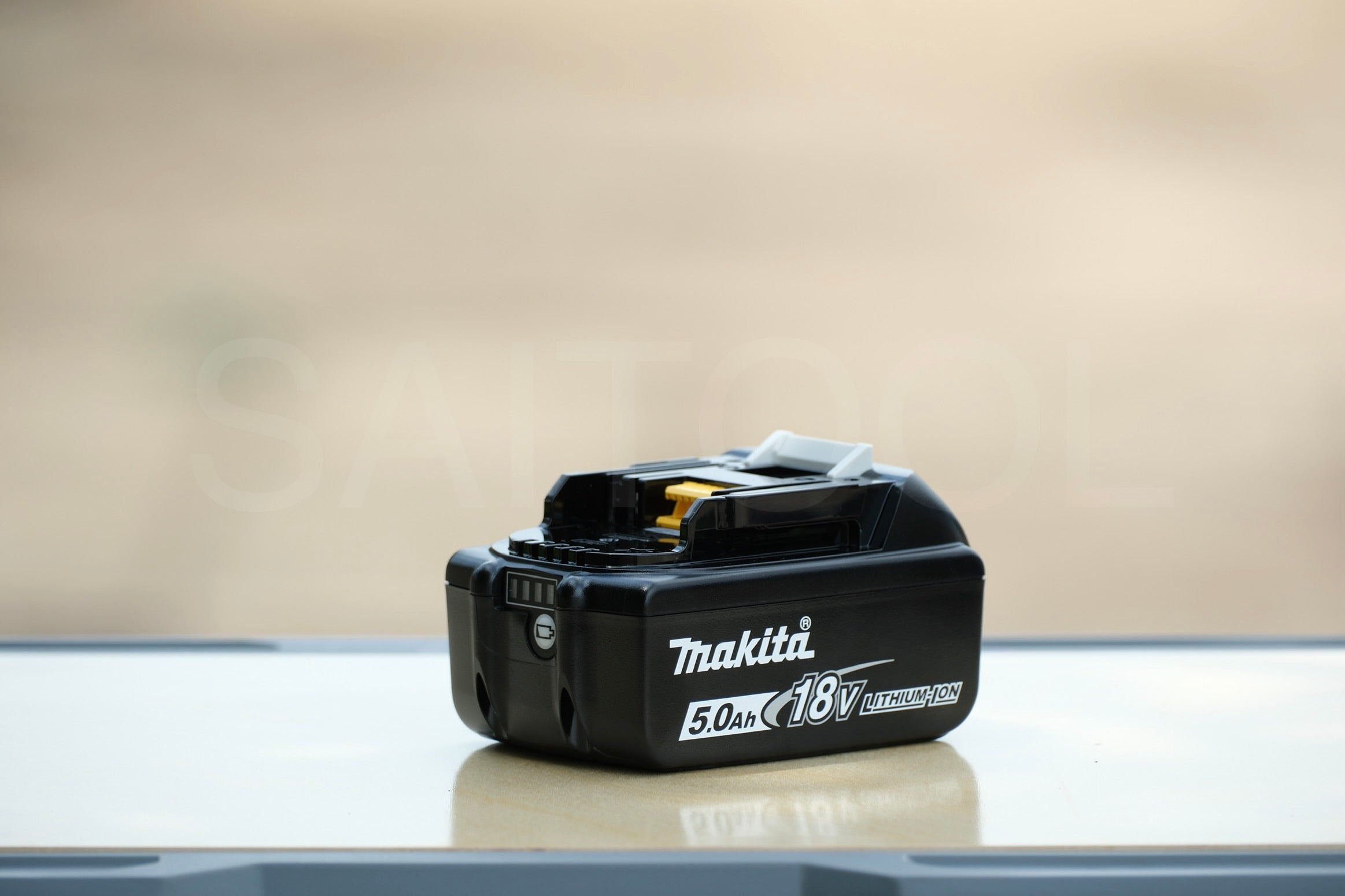 Makita 18V 5.0Ah battery