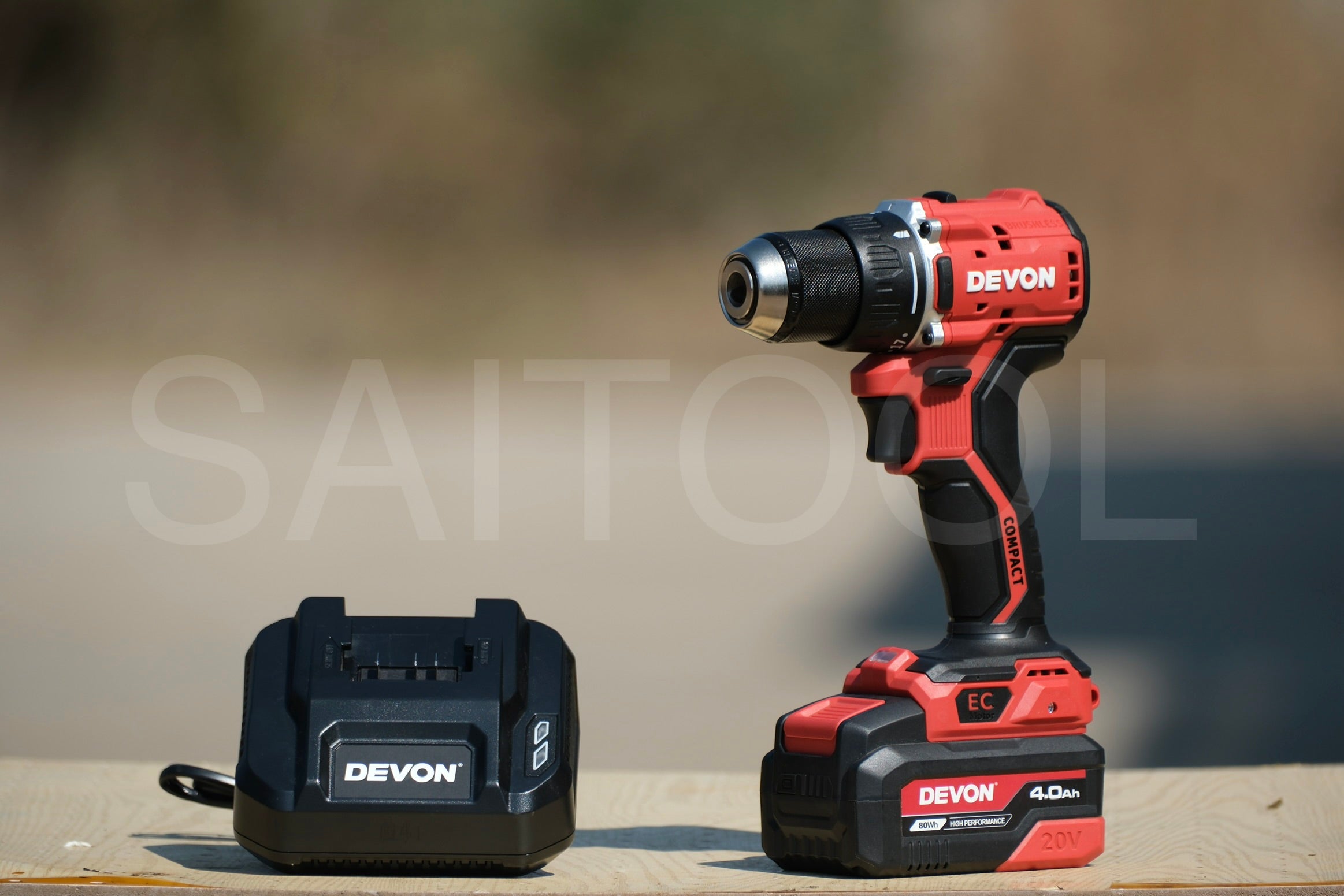 Devon 5203 , compact drill