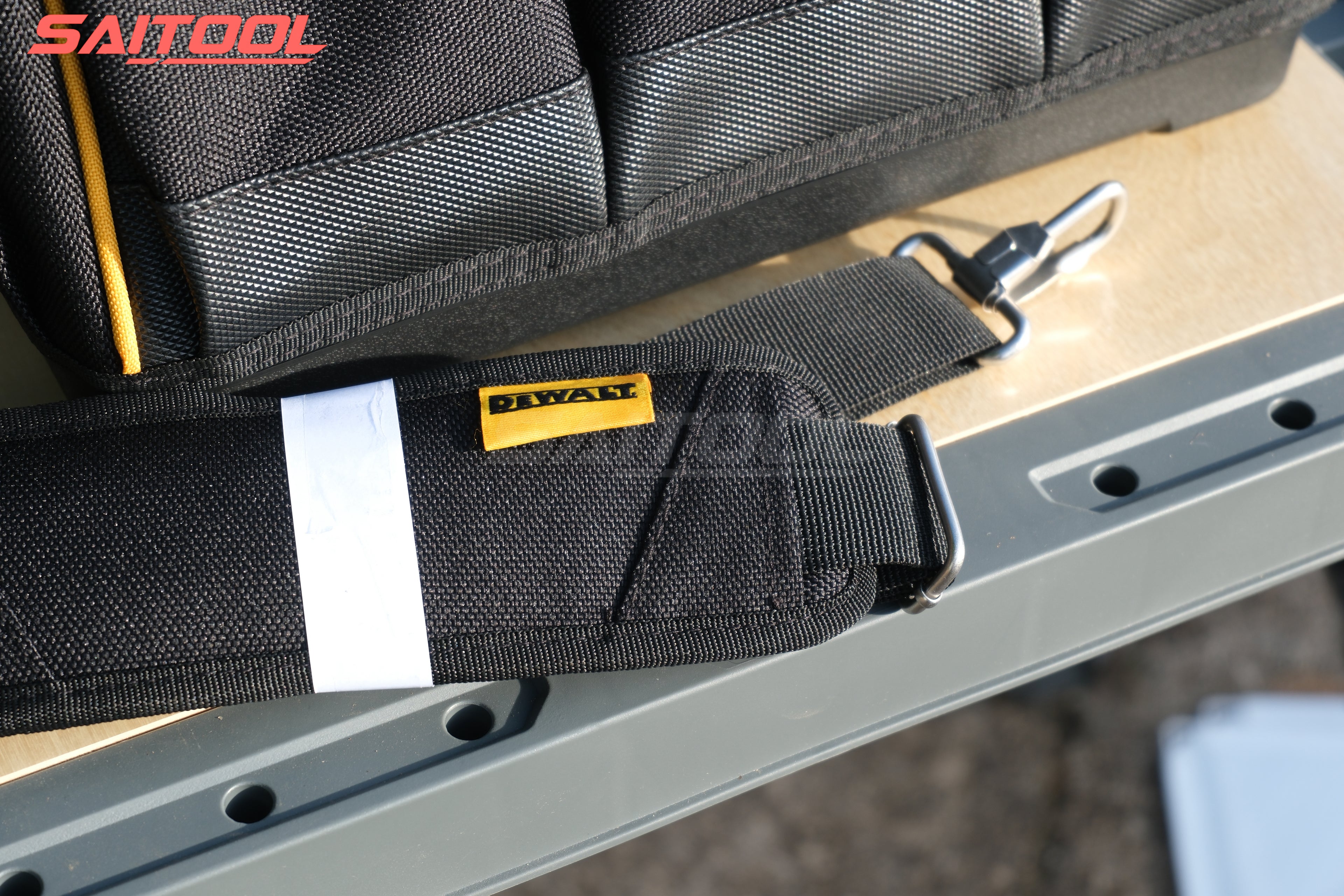 Dewalt DWST83489-1 အိတ်,လွယ်အိတ်