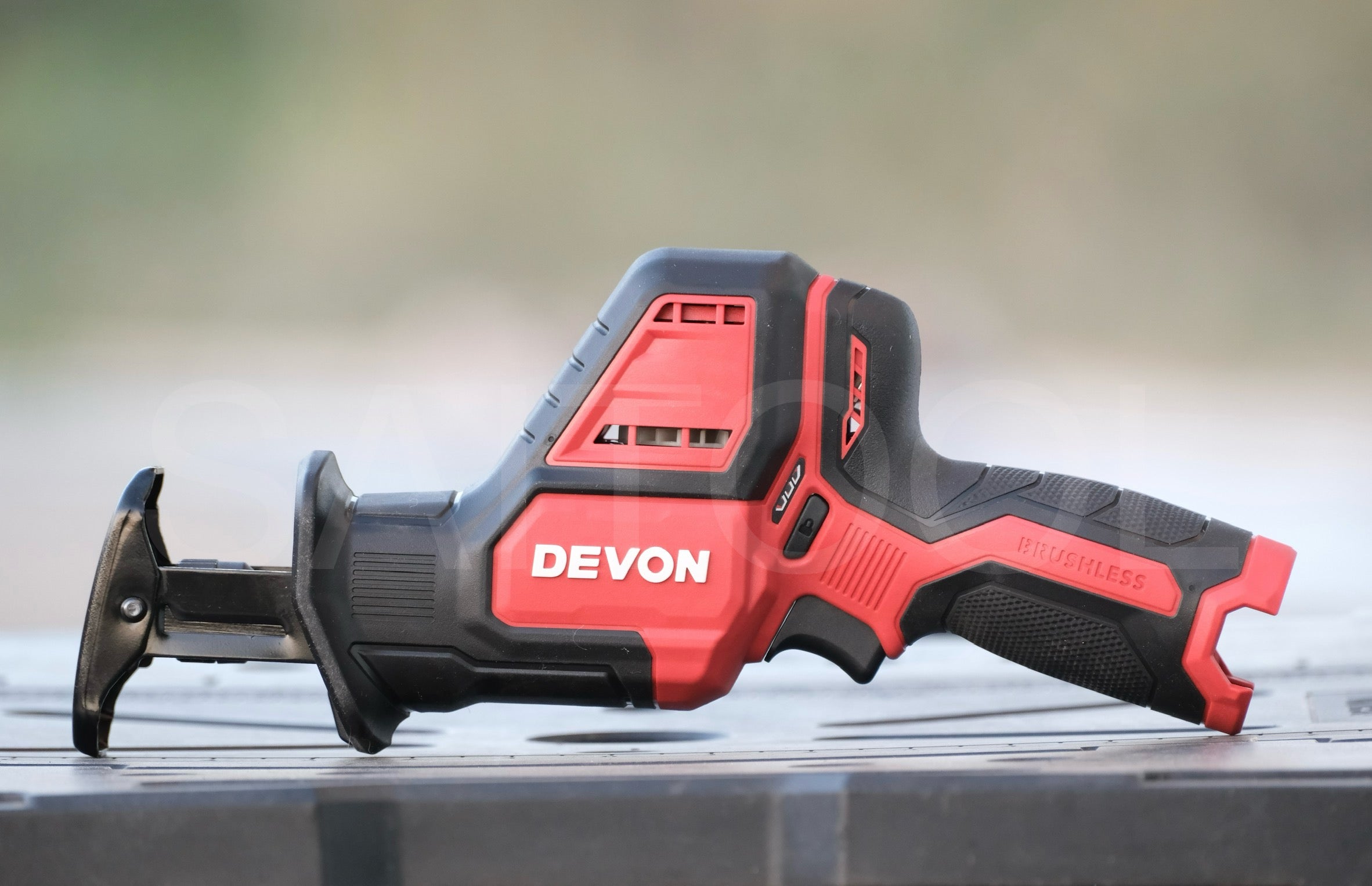 Devon 5851 Recip Saw , solo